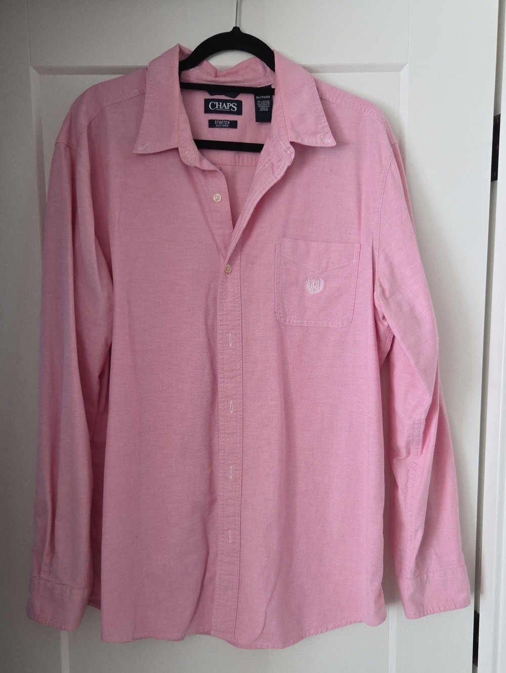 Chaps Men’s Pink Long-Sleeve Button-Down Shirt